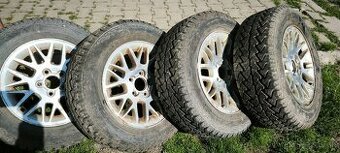 JEEP 5x127 235/65 R17 AT