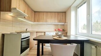 Na predaj 1. izb. byt, 28 m2, ul. 29. augusta, Handlová