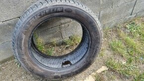 Predam pneumatiky 235 55r18