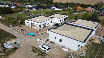 5 izb. RD - Ďurďošík v novej IBV lokalite, pozemok 700 m2,