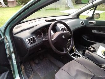 Peugeot 307 sw prístrojovka airbag