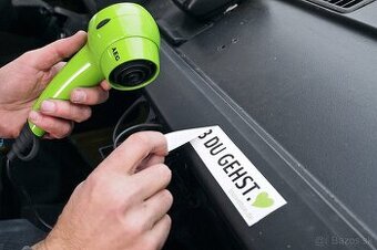 Práca Nemecko -Reklamné polepy