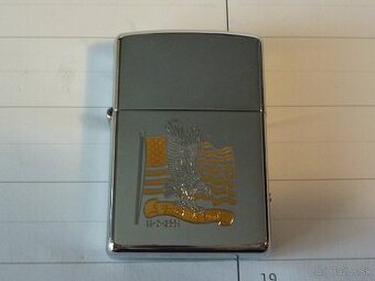 Zberatreľský zapalovač ZIPPO