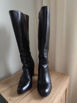 Dámske čižmy Lasocki