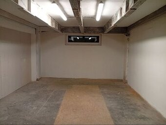 Pivničné skladové priestory, Trenčíne, Za mostami