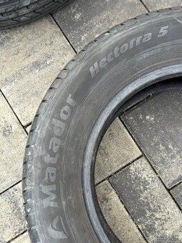 Letné pneu 205/65 r15