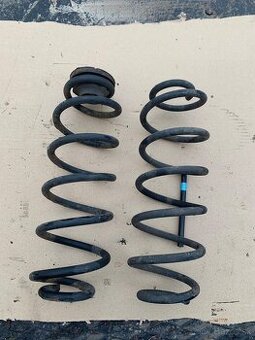 Zadne pruziny leon ,golf audi a3