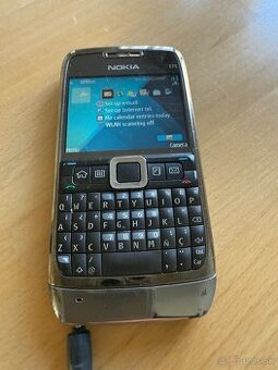 Nokia E71