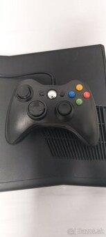 Predám Xbox 360 Slim - 1
