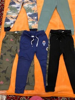 Teplaky next a F&F vel. 122