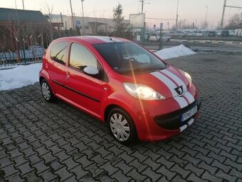 Peugeot 107 5dv.