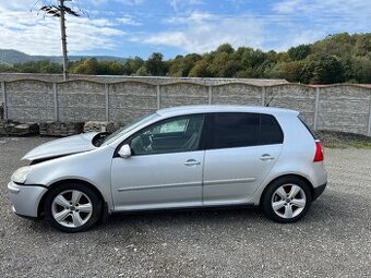 Rozpredam vw golf 4x4 1.9 TDi