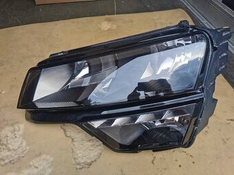 KAROQ LAVE PREDNE SVETLO 57A941015A