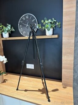 Predám Vanguard Vesta 203 AP – ako nový statív