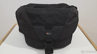 Lowepro Stealth Reporter D300 AW