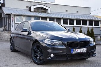 BMW Rad 5 520d xDrive A/T