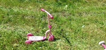 Predám detskú kolobežku Hello Kitty