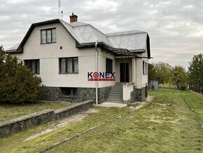 NA PREDAJ Rodinný dom pri Vranove nad Topľou.