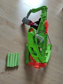 Nerf Zombie Strike Outbreaker Bow Review - 1