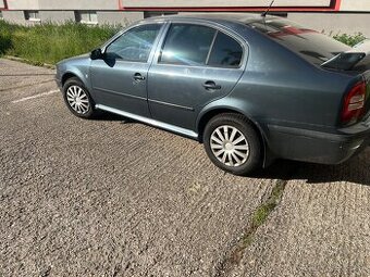 Škoda Octavia 1 1.4 Rozpredam na náhradné diely