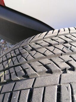 235/55 R 18