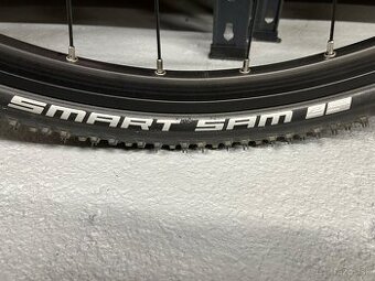 Predam nove plaste Schwalbe Smart Sam 700x40c