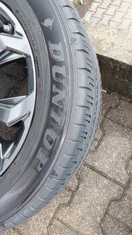 225/60 r18 Dunlop