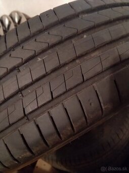 215/65 R16 102 H