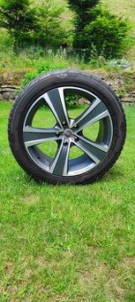 Audi Q7 2005 - 2014 275/45 R20