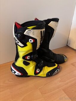 Predám moto čižmy Sidi MAG1 – Fluorescent Yellow, veľkosť 43