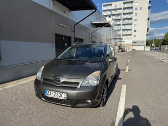 Toyota corolla Verso 1,8l benzín