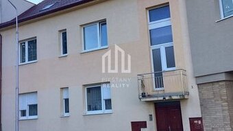 REZERVOVANÉ RD v centre Piešťan na bývanie aj podnikanie.