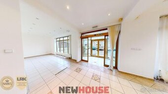 Na prenájom reprezentatívny obchodný priestor o výmere 380 m