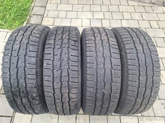 MICHELIN Agilis Alpin 215/60 R17 C - 1