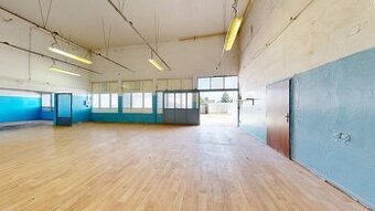 PRENÁJOM Skladová hala 149 m2 s kanceláriami, Senica centrum