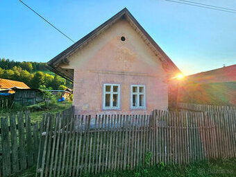 • PREDANÉ • : chalupa v povôdnom stave Čierny Balog pár minú