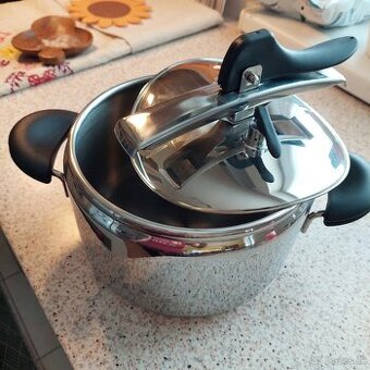 Tlakový hrniec Tescoma