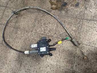 Citroen C4 Picasso motor ručnej brzdy