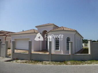 Nadštandardná novostavba 3i rodinného domu o výmere 220 m2.