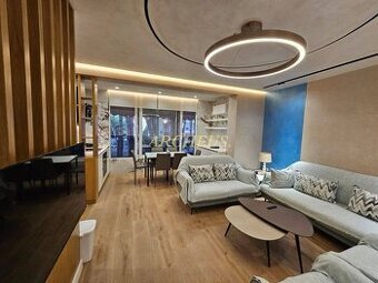 3 izbový - veľký,moderný apartmán, 102m² ,  Albánsko - Golem