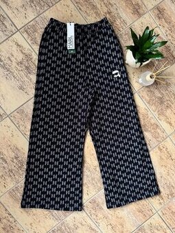 Karl Lagerfeld široké tepláky / veľk.S