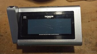 Rádio budík s projekciou času