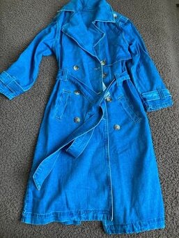 Dámsky riflovy kabát