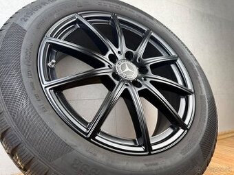 Originál zimní kolesa Mercedes GLA / GLB R18