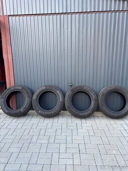 235/65 R17 V - Continental ContipremiumContact 5