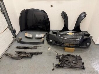 Chevrolet Cruze LT predna ciast kapota nárazník barva GAR