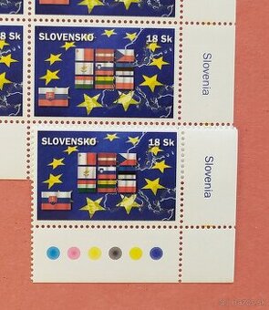 Známky, SR PL č. 325. Svetlý odtieň farby vlajok.