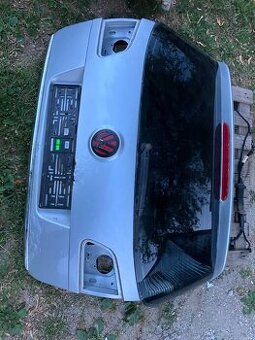 Zadný kufor na passat b6 combi