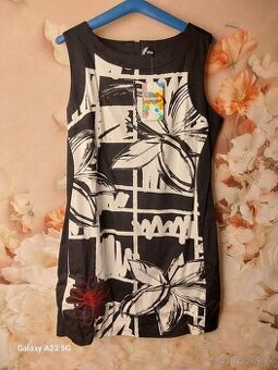 Šaty desigual Nove 42