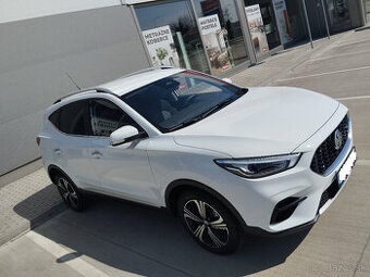 MG ZS Essential Plus 2025